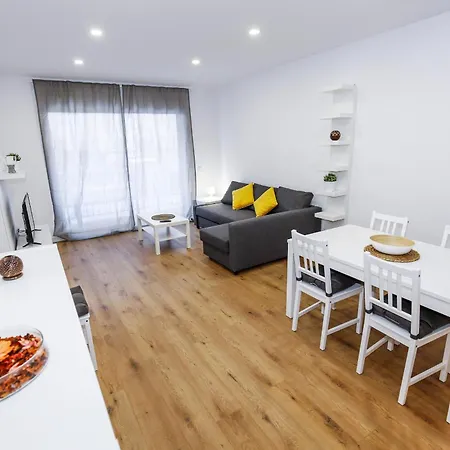 New Queens 1b Planetcostadorada Apartment